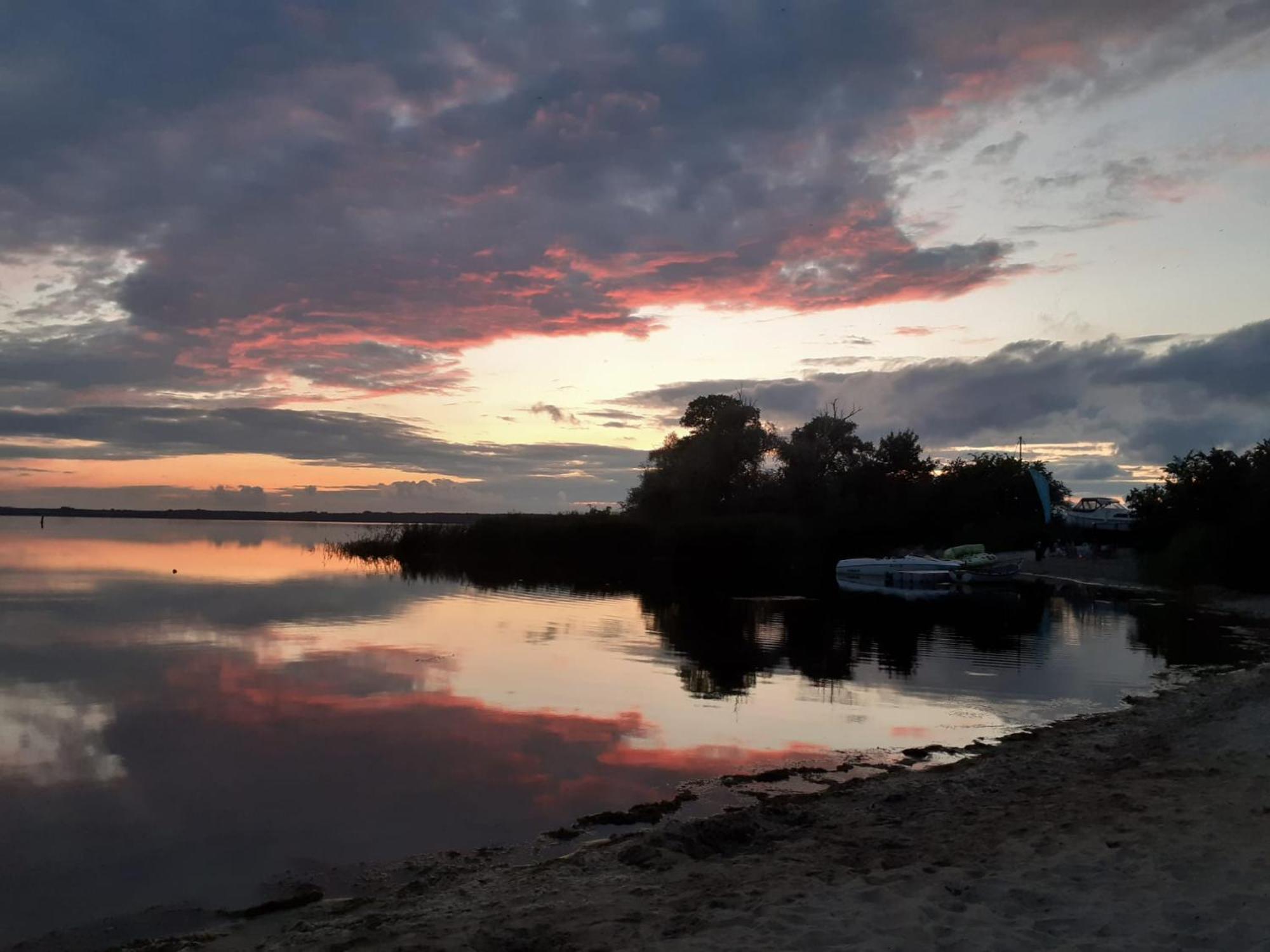 Holiday Houses Miedzyzdroje Wapnica Marina With Private Beach And Boat Facility Eksteriør billede